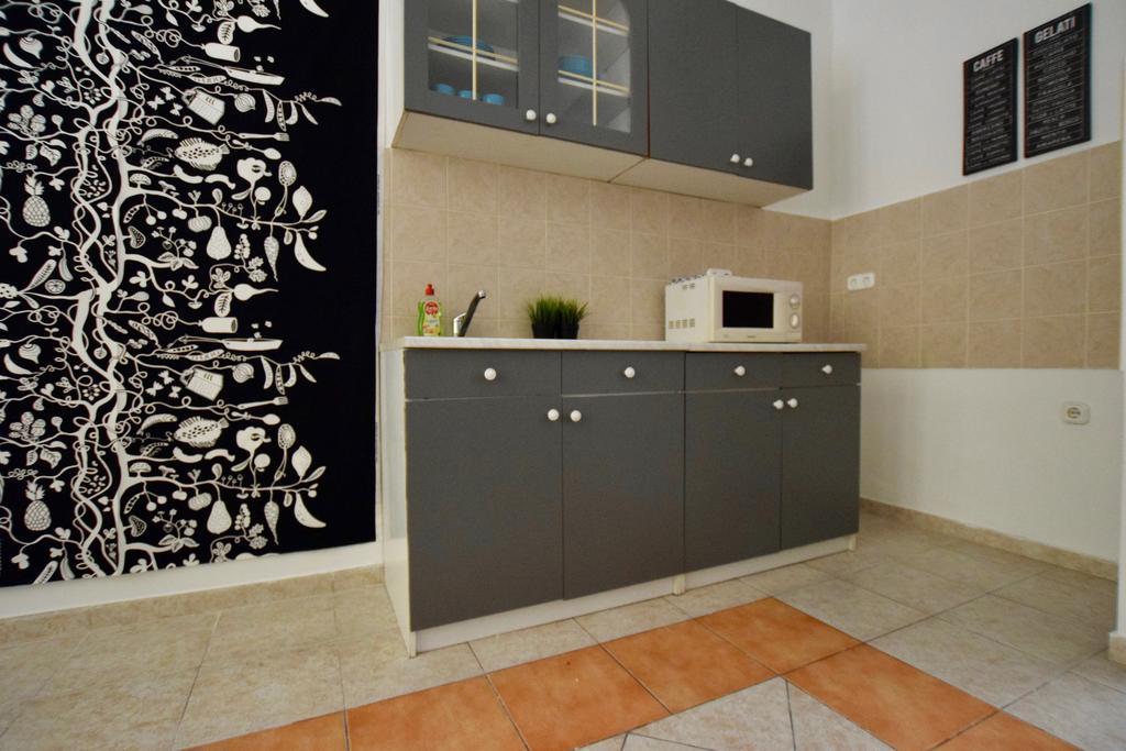 Budget Apartment by Hi5 - Akácfa 4 Budapest Exterior foto